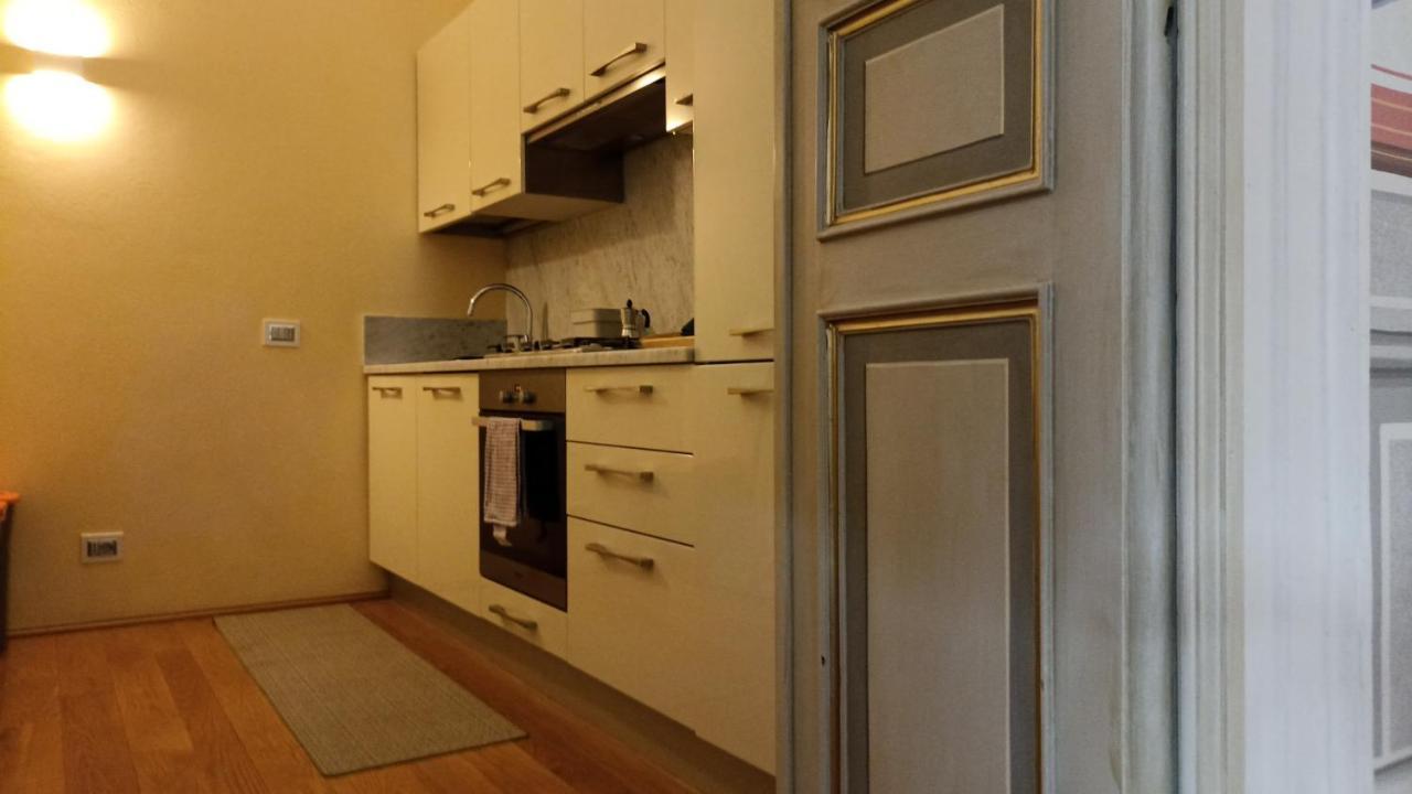 Puccini'S Home, Elegant Apartment In Piazza Puccini Lucca Exteriér fotografie